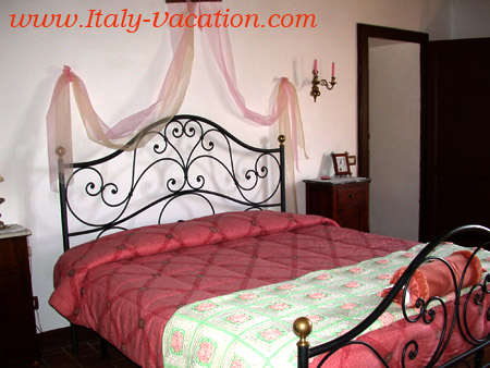 Aia Vechia  Italy vacation Agriturismo Farm Vacation House & Motorhome , Toscana , Tuscany & Umbria 