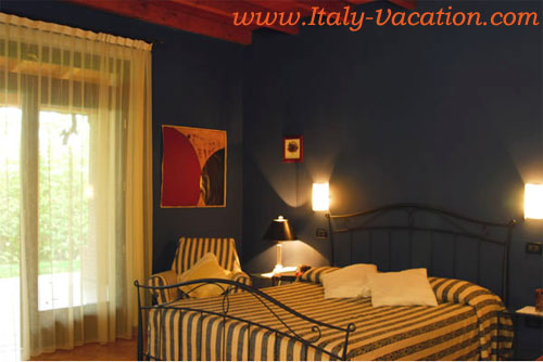 Italy Vacation Moscato Lago di Garda 