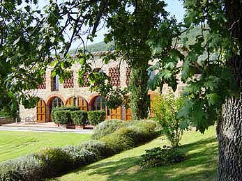www.Italy-Vacation.com  Tenuta  castello  Tuscany - Bucine  Luxury Vacation Castle House