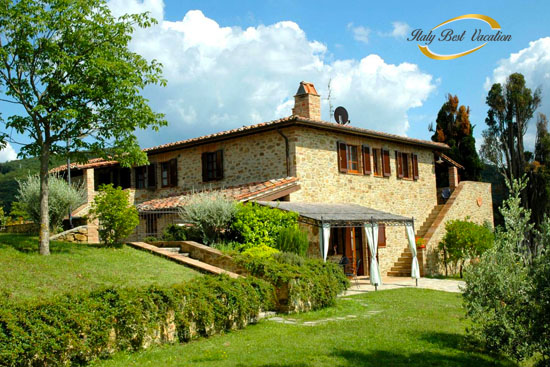 L'Agriturismi Frantoio - ancient  farmhouses    location :  Chiusi 5km, Siena 60km , Firenze 100Km, Perugia 35Km , Lake Trasimeno 10km ,
