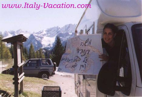 <p>Italy-Vacation Motorhome (more pics)</p>
